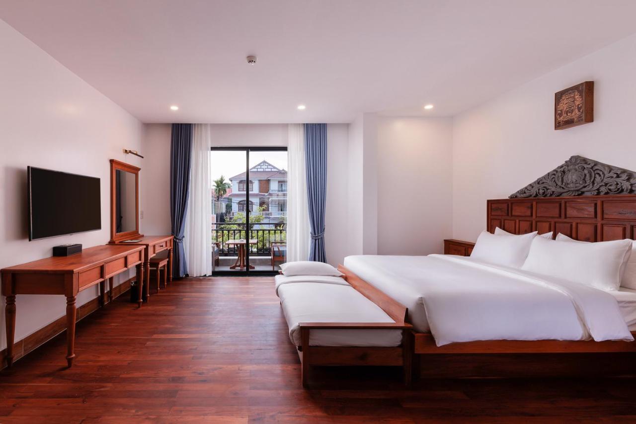 Two Seasons Siem Reap Hotel Eksteriør billede Deluxe Room